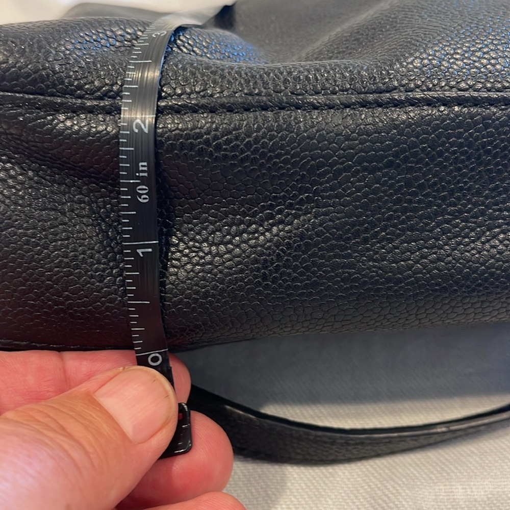 3112107 Kate Spade Vintage Purse Solid Black Women cross body EUC pebble leather - Picture 3 of 14